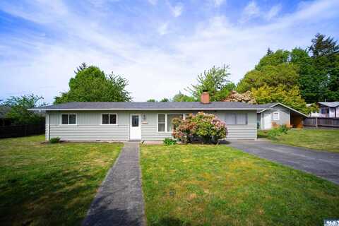 733 E 10th Street, Port Angeles, WA 98362