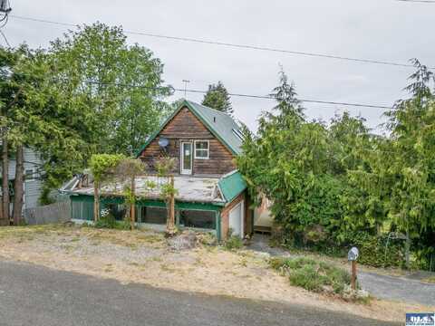 300 North St., Sequim, WA 98382