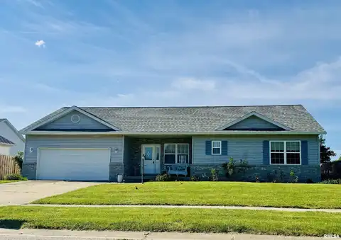 304 Podres Lane, Chatham, IL 62629