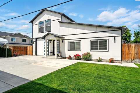 1006 Adams St, Richland, WA 99352