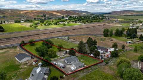 2009 S Goose Gap Road, Benton City, WA 99320