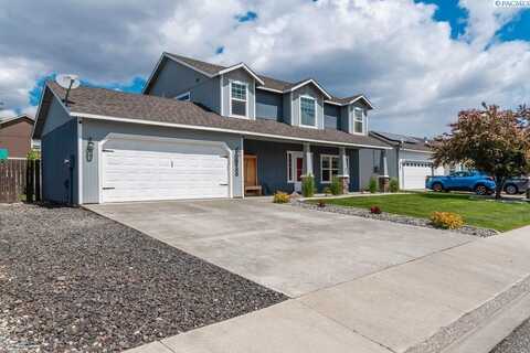 5200 S Desert Dove Loop, West Richland, WA 99353