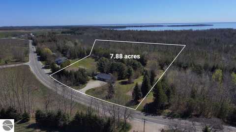 11184 N Mill Street, Northport, MI 49670