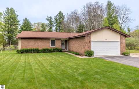 5121 Bunker Hill Road, Williamsburg, MI 49690