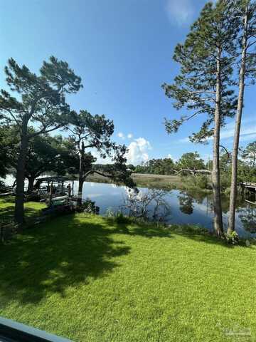 5263 Sonoma Ct, Milton, FL 32583