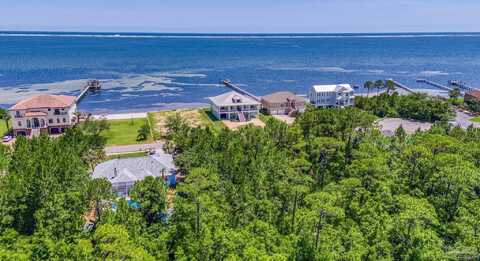1539 Winding Shore Dr, Gulf Breeze, FL 32563