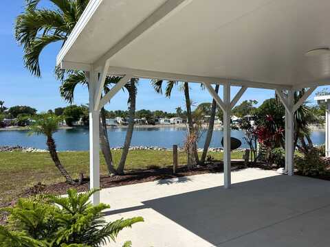1000 Wiggins Pass, Naples, FL 34110