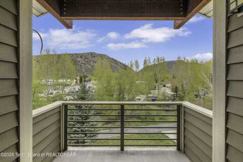 1325 S HIGHWAY 89, Jackson, WY 83001