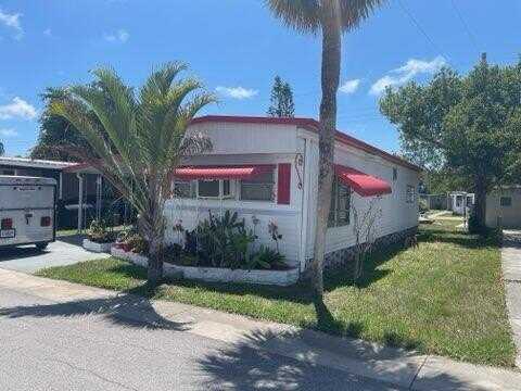 249 Jasper St. N.w. Site 0014, Largo, FL 33770