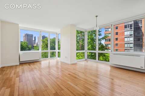 415 Main Street, New York, NY 10044