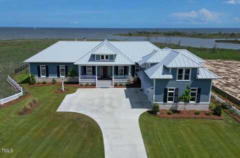 76 Soundside Drive, Oriental, NC 28571