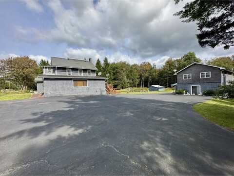 596 Route 196, Tobyhanna, PA 18466
