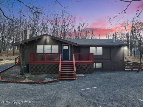 2161 Bushkill Circle, Bushkill, PA 18324