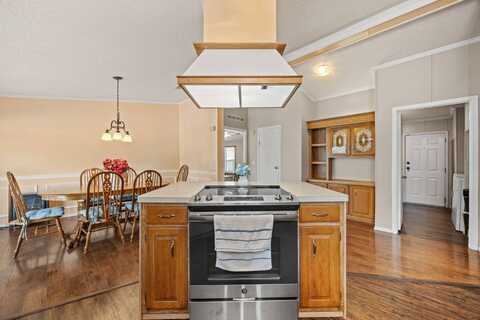 7800 Mockingbird Ln, North Richland Hills, TX 76180