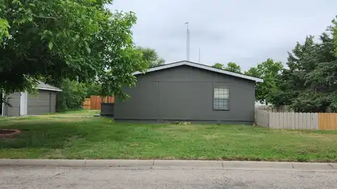 221 N Fifth Ave, Hill City, KS 67642