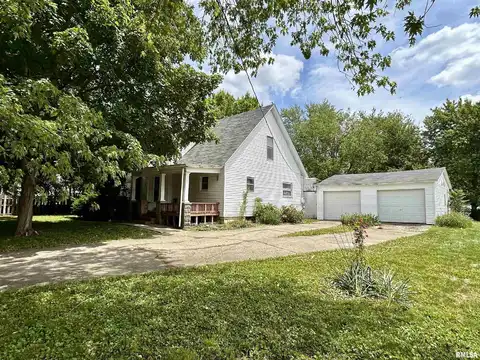 450 S PEARL Street, Waverly, IL 62692