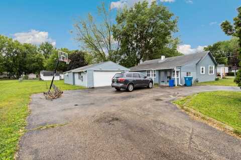 1818 W 9th, DIXON, IL 61021