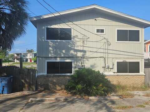 602 N SANDPIPER, Ingleside, TX 78362