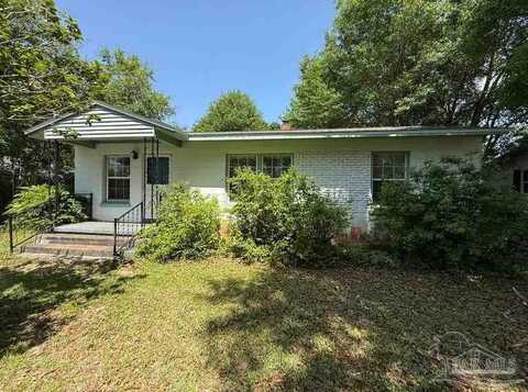 602 Coulter Ave, Cantonment, FL 32533