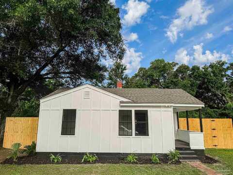5 E Carver Dr, Pensacola, FL 32507