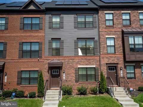 194 GREEN POPLAR LOOP, CLARKSBURG, MD 20871