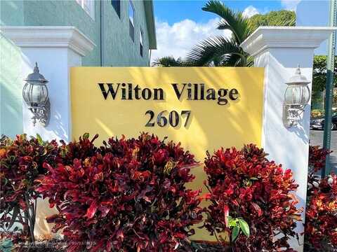 2607 NE 8th Ave, Wilton Manors, FL 33334