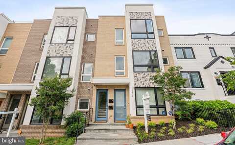 1214 QUEEN STREET NE, WASHINGTON, DC 20002