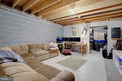 7270 MACKALL ROAD, Saint Leonard, MD 20685