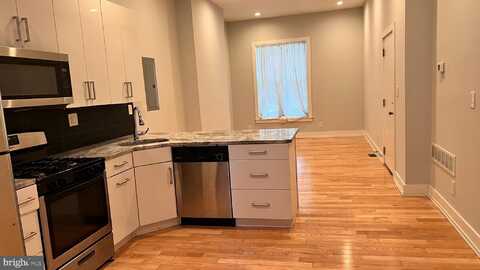 629 N 32ND STREET, PHILADELPHIA, PA 19104