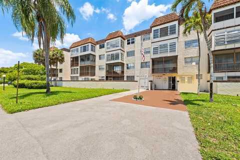 7100 NW 17th St, Plantation, FL 33313