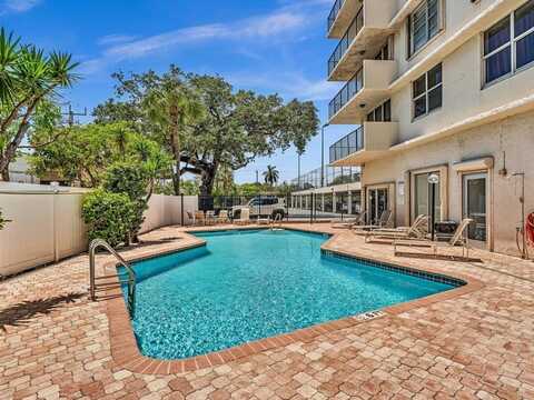 1625 SE 10th Ave, Fort Lauderdale, FL 33316