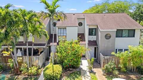 344 City View Drive, Fort Lauderdale, FL 33311