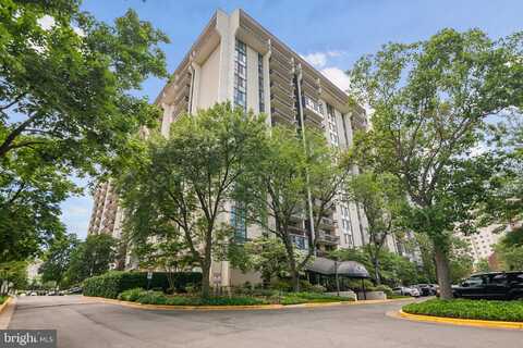 5300 HOLMES RUN PARKWAY, ALEXANDRIA, VA 22304