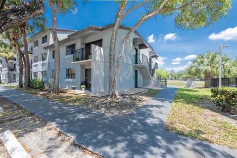 7235 NW 179th St, Hialeah, FL 33015