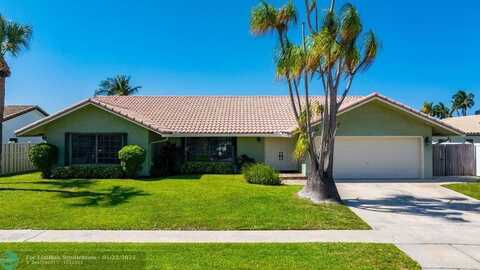 2751 NE 46th St, Lighthouse Point, FL 33064