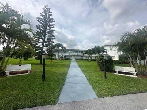 163 Markham H, Deerfield Beach, FL 33442