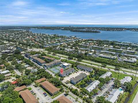 1801 Indian River Boulevard, Vero Beach, FL 32960
