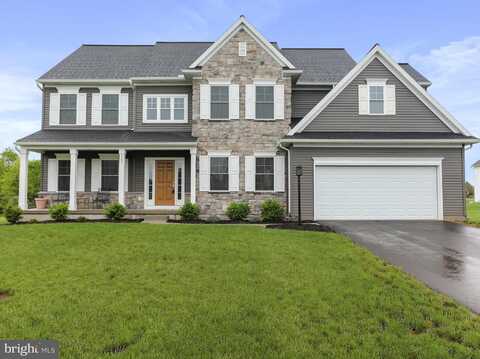 102 BERKSHIRE DRIVE, CARLISLE, PA 17015