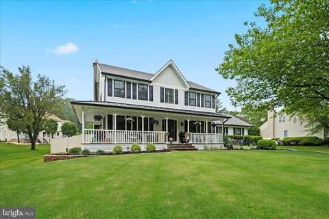 105 SOUTH DRIVE, NEWTOWN, PA 18940