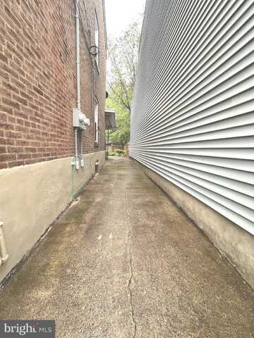 131 BAYARD STREET, TRENTON, NJ 08611
