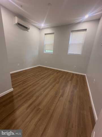 1211 W CAMBRIA STREET, PHILADELPHIA, PA 19133