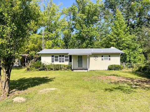 211 Fraley St, Wewahitchka, FL 32465