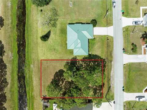 5940 NW Brenda Circle, Port Saint Lucie, FL 34986