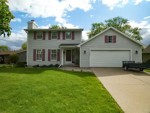 2340 LARUE Lane, GREEN BAY, WI 54313