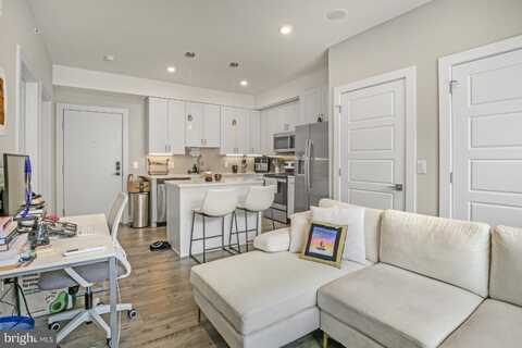 2209 N BROAD STREET, PHILADELPHIA, PA 19132