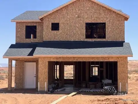 407 Slavens Way, Page, AZ 86040