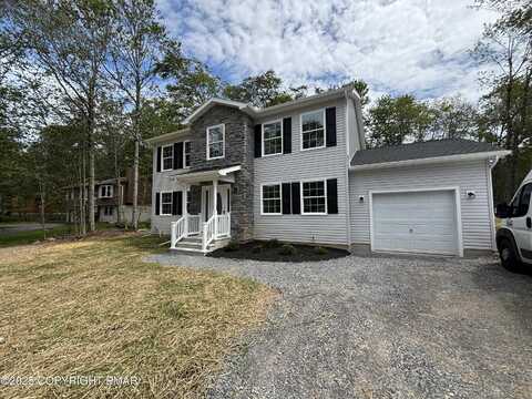 4105 Arbutus Drive, Tobyhanna, PA 18466