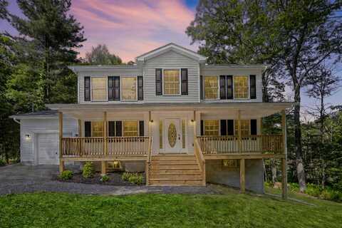 4105 Arbutus Drive, Tobyhanna, PA 18466