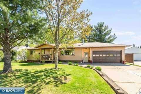 721 Maple Dr, Aurora, MN 55705