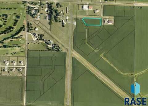 1937 Clarence Ln, Larchwood, IA 51241